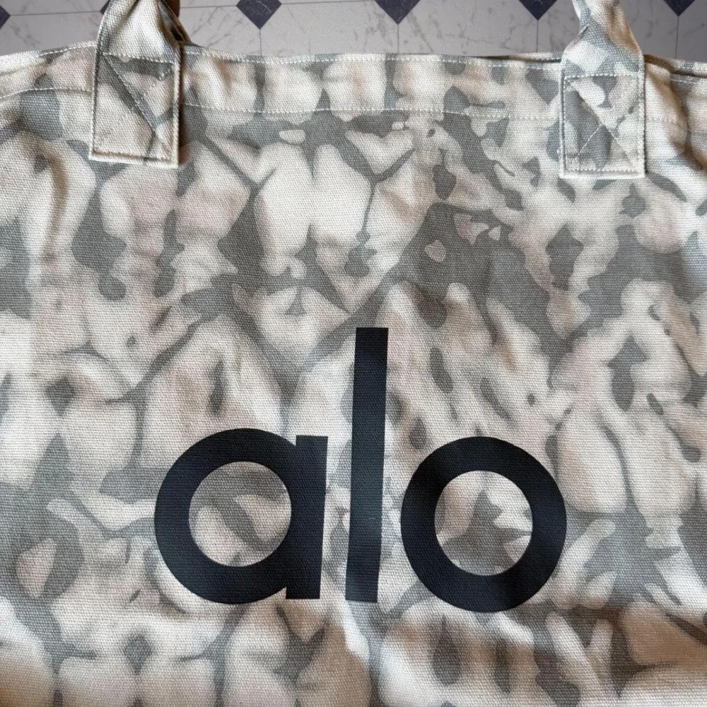 ALO Iconic Shopper XL Oversized Heavy-Duty Canvas Tote Bag - Gray Tie Dye